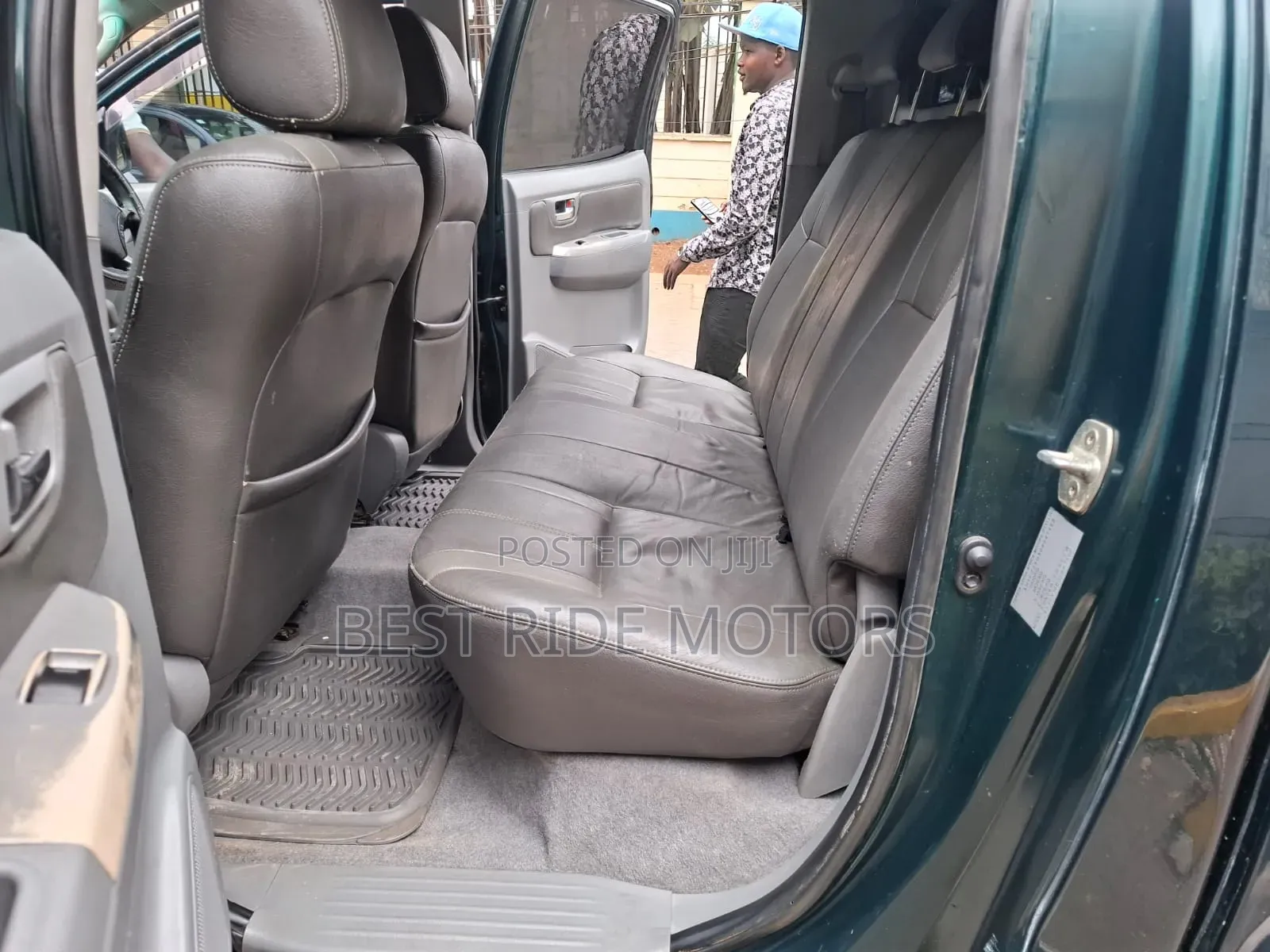 Toyota Hilux 2010 Green