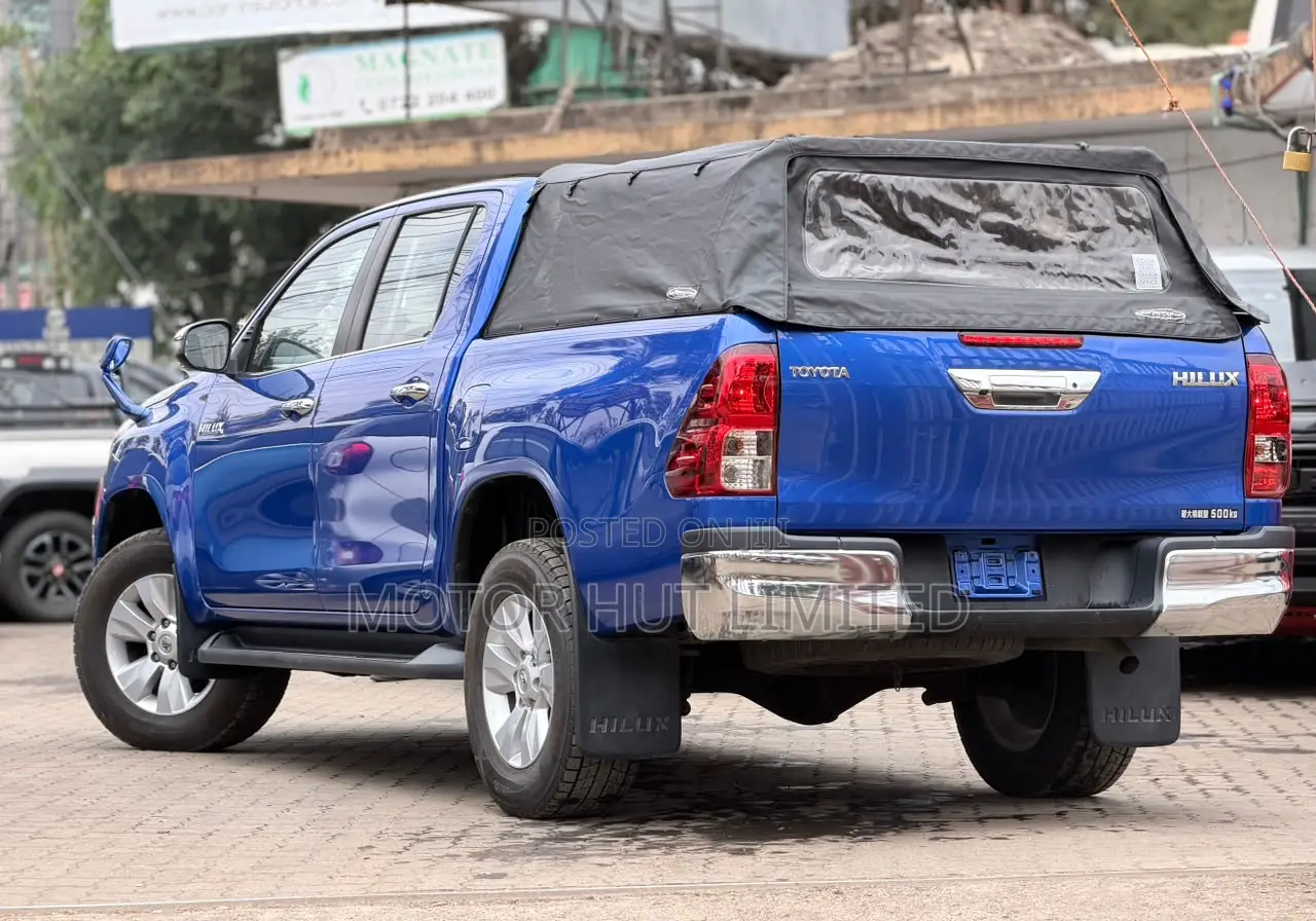 Toyota Hilux Revo Double Cab Deisel 2.4 AWD 2020 Blue