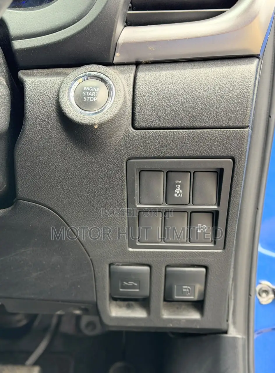 Toyota Hilux Revo Double Cab Deisel 2.4 AWD 2020 Blue