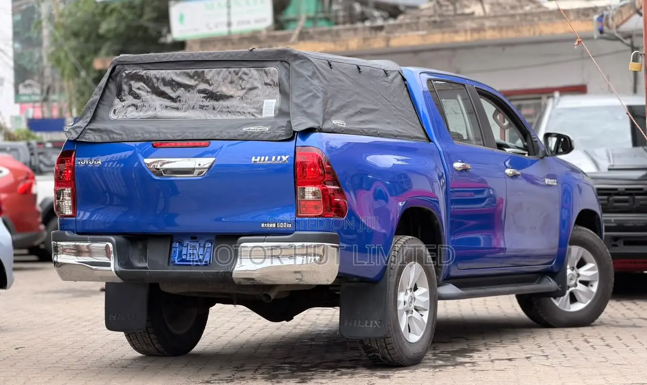 Toyota Hilux Revo Double Cab Deisel 2.4 AWD 2020 Blue