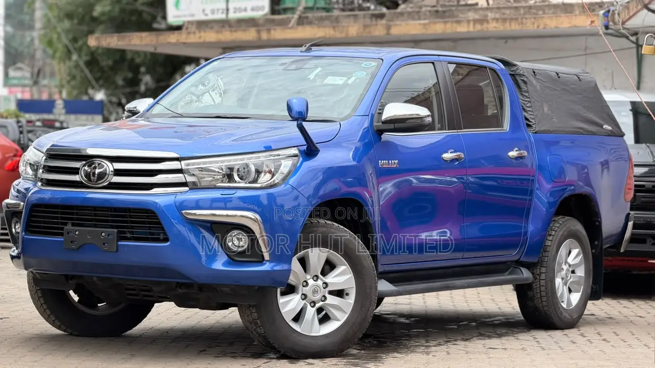 Toyota Hilux Revo Double Cab Deisel 2.4 AWD 2020 Blue