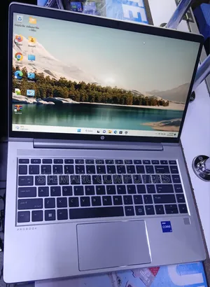 Laptop HP ProBook 440 G10 16GB Intel Core i7 SSD 512GB