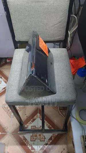 Laptop Lenovo Yoga 11e 4GB Intel Celeron SSD 128GB
