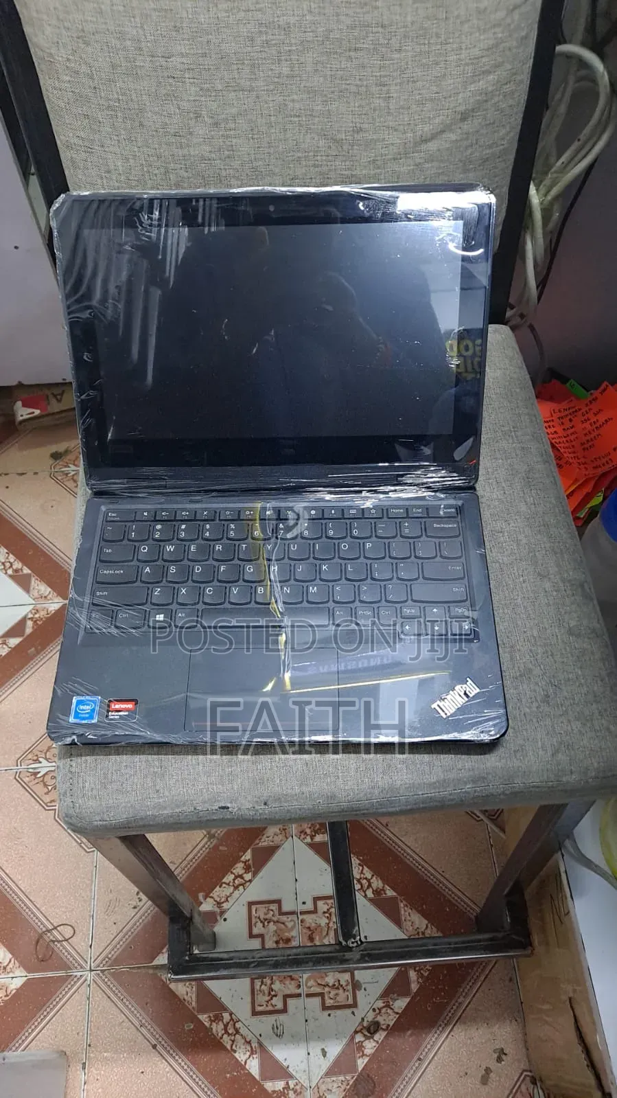 Laptop Lenovo Yoga 11e 4GB Intel Celeron SSD 128GB
