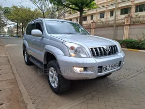 Toyota Land Cruiser Prado 3.0 D-4D 5dr 2005 Silver