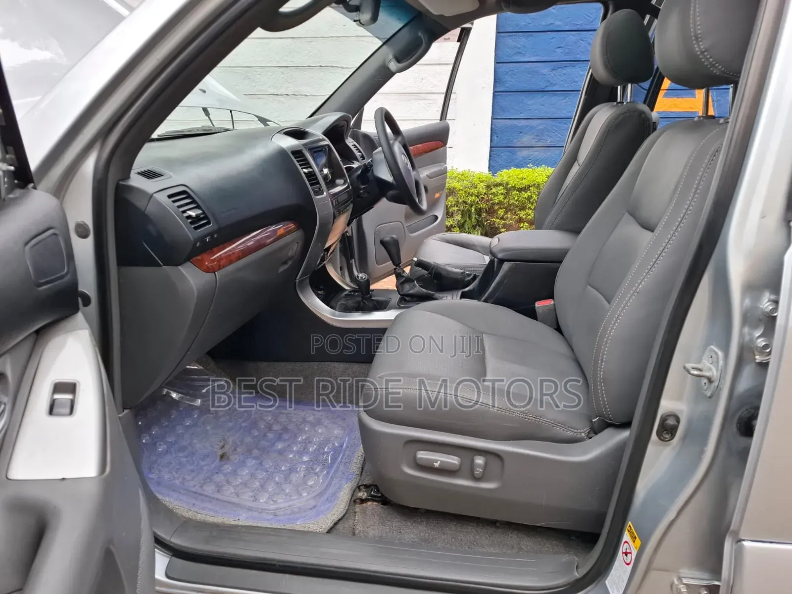 Toyota Land Cruiser Prado 3.0 D-4D 5dr 2005 Silver