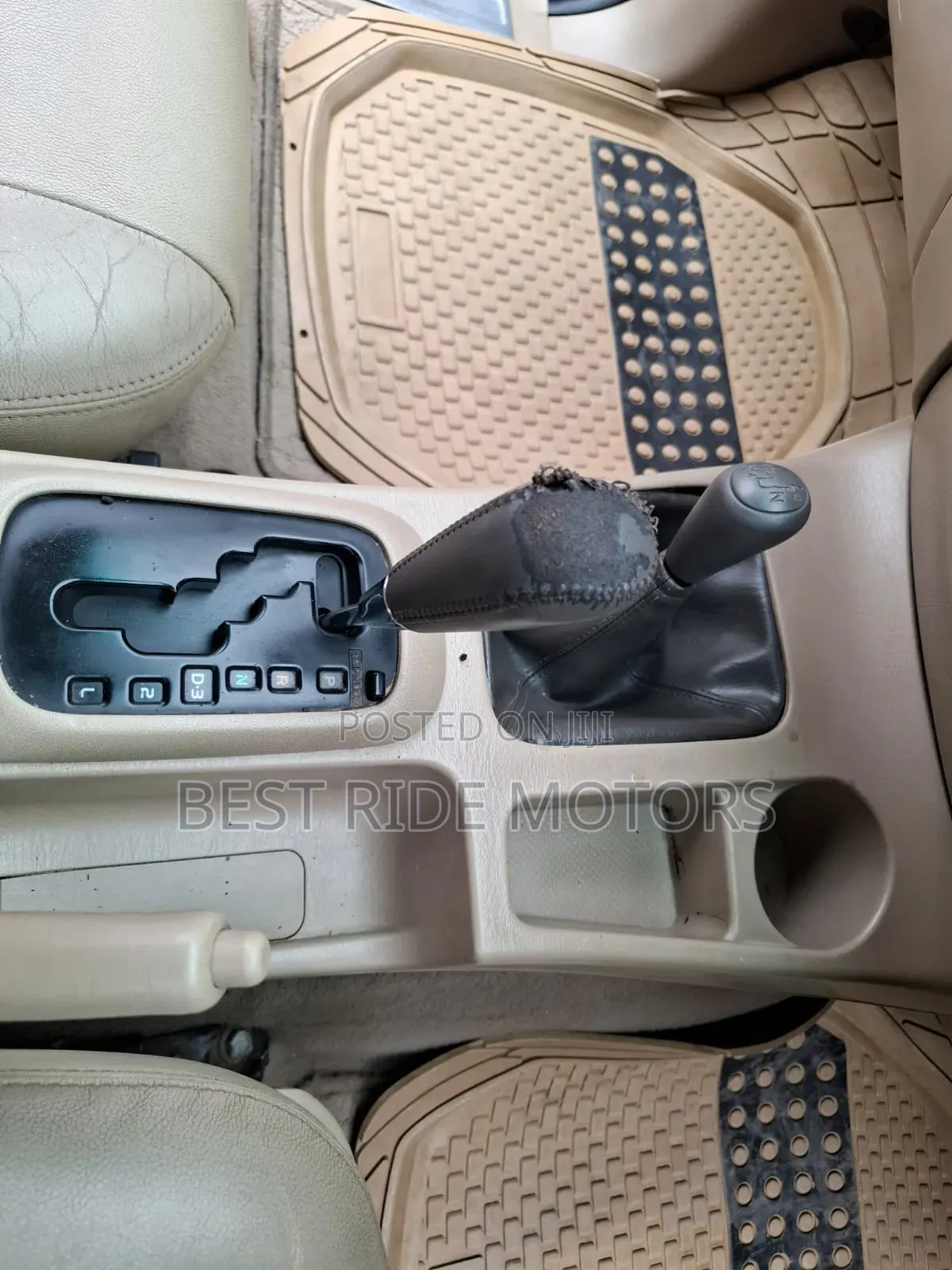 Toyota Hilux 2010 Silver