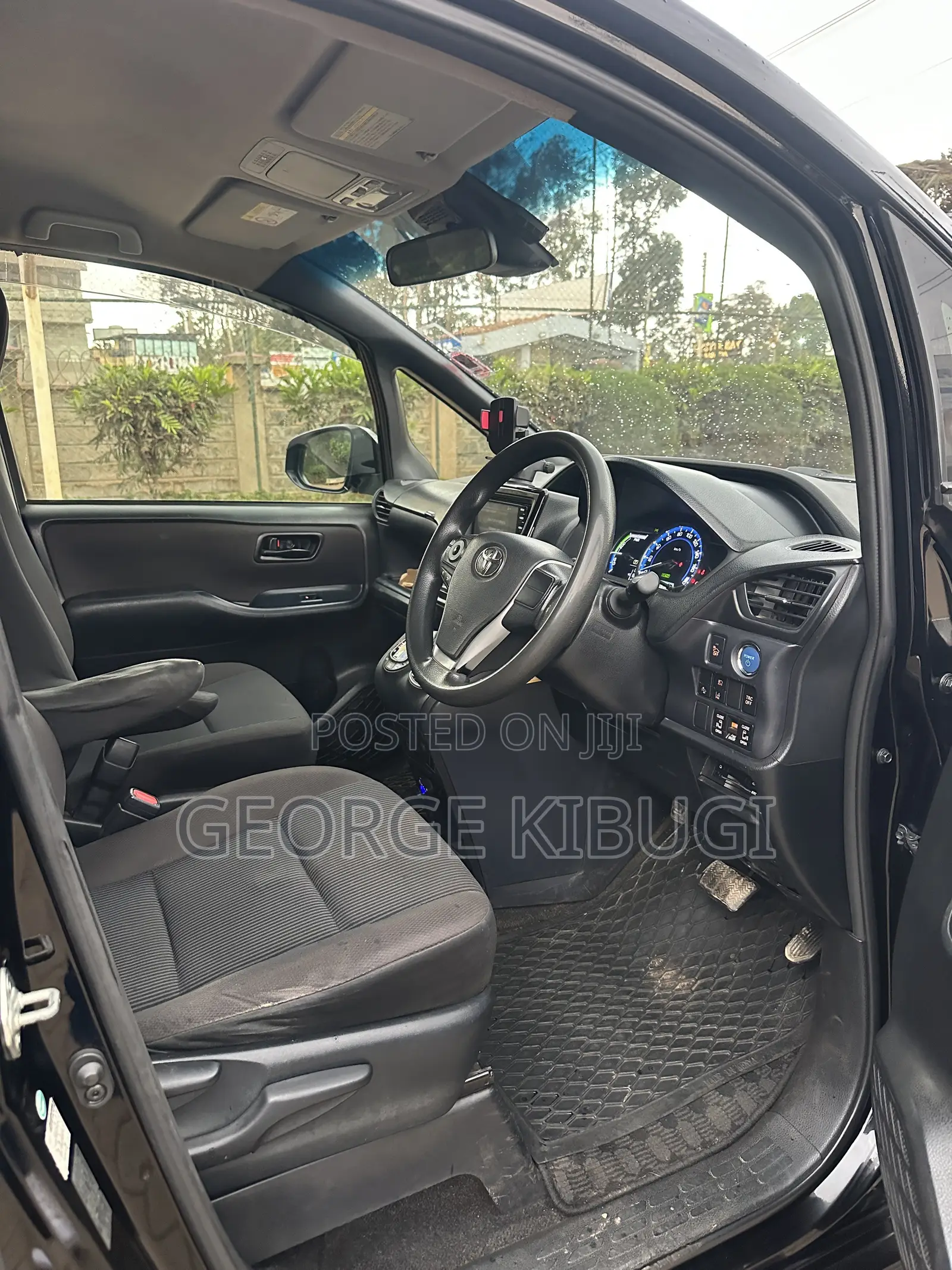 Toyota Noah 2016 Black