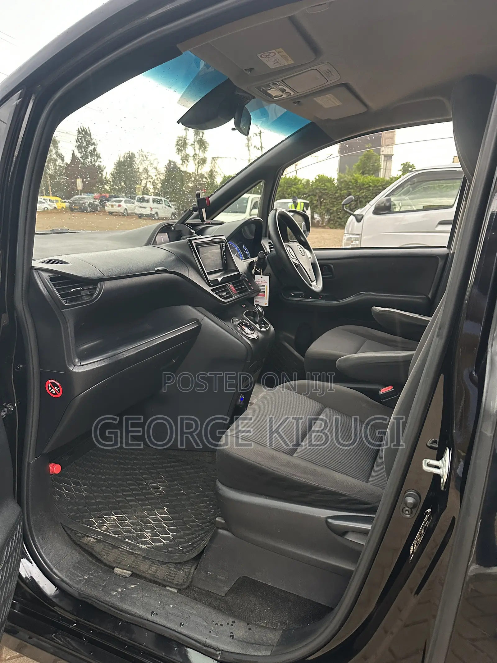 Toyota Noah 2016 Black