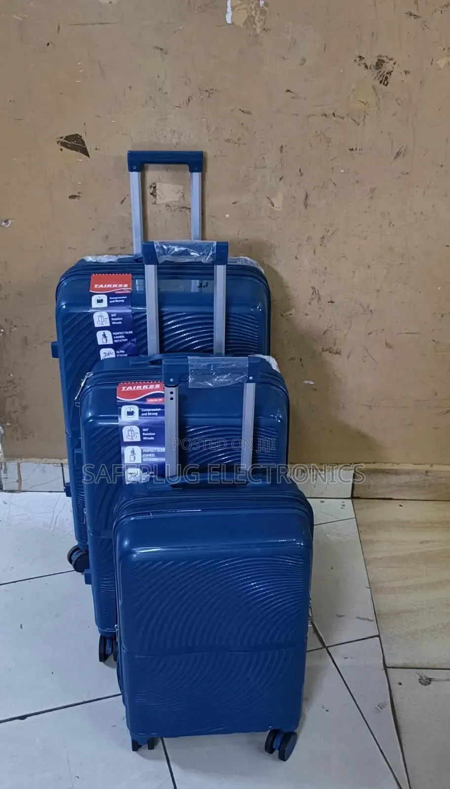3 in 1 Unbreakable PP Suitcase Set With Spinner Wheels