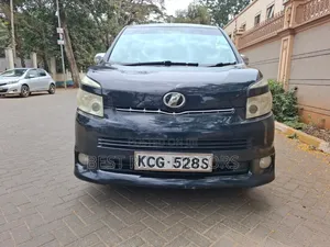 Toyota Voxy 2010 Black