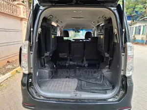 Toyota Voxy 2010 Black
