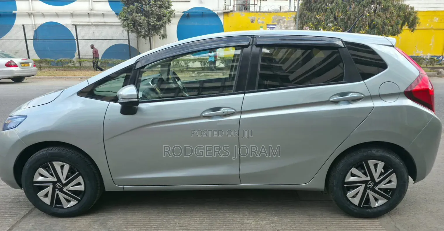 Honda Fit 2015 Gray