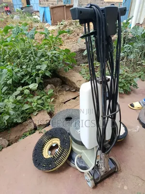 Aico Scrubbing Machine