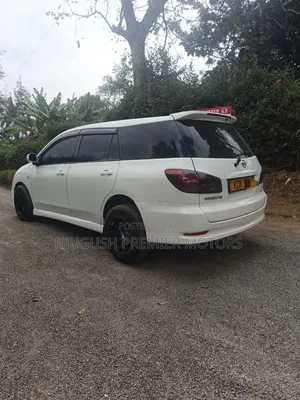 Nissan Wingroad 2010 White