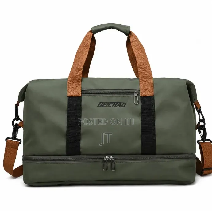 Large Capacity Travel Duffel Bag With Shoe Compartment