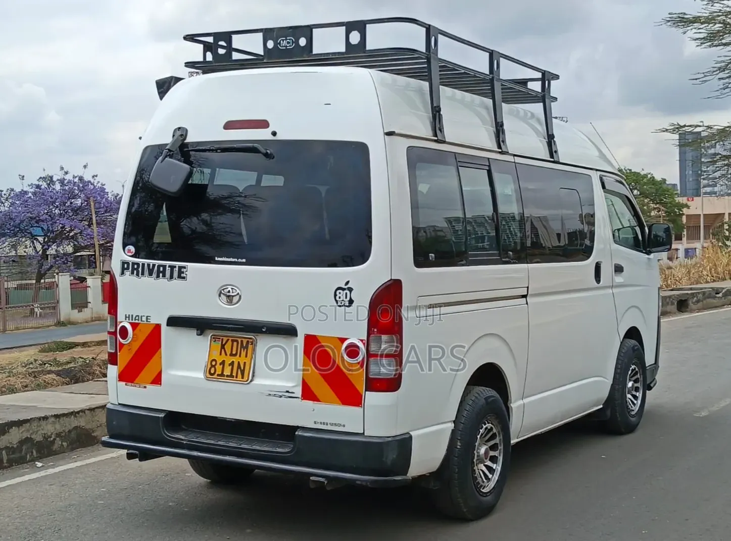 Toyota HiAce 2016 White