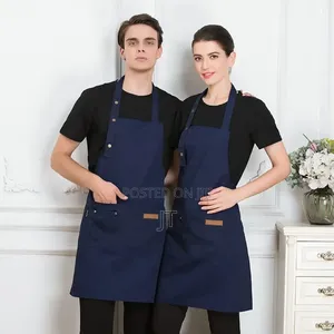 Unisex Apron With Pockets and Adjustable Neck Strap