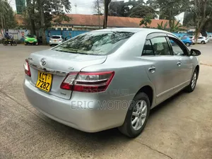 Toyota Premio 2011 Silver
