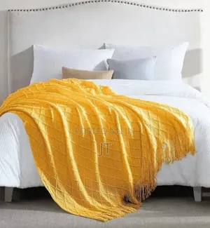 Diamond Knit Tassel Throw Blanket