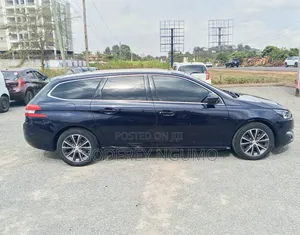 Peugeot 308 2016 Blue