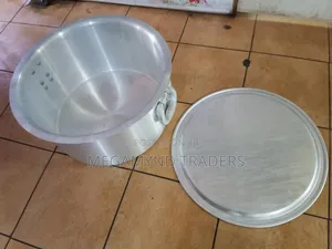 40 LTR Aluminum Sufuria With Handle and Lid