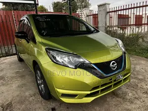 Nissan Note 1.2 Hybrid 2019 Green