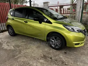 Nissan Note 1.2 Hybrid 2019 Green