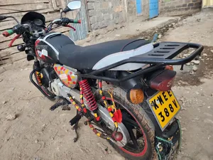 Bajaj Boxer 150 UG 2020 Black