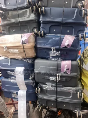 4 in 1 Unbreakable PP Suitcase Set