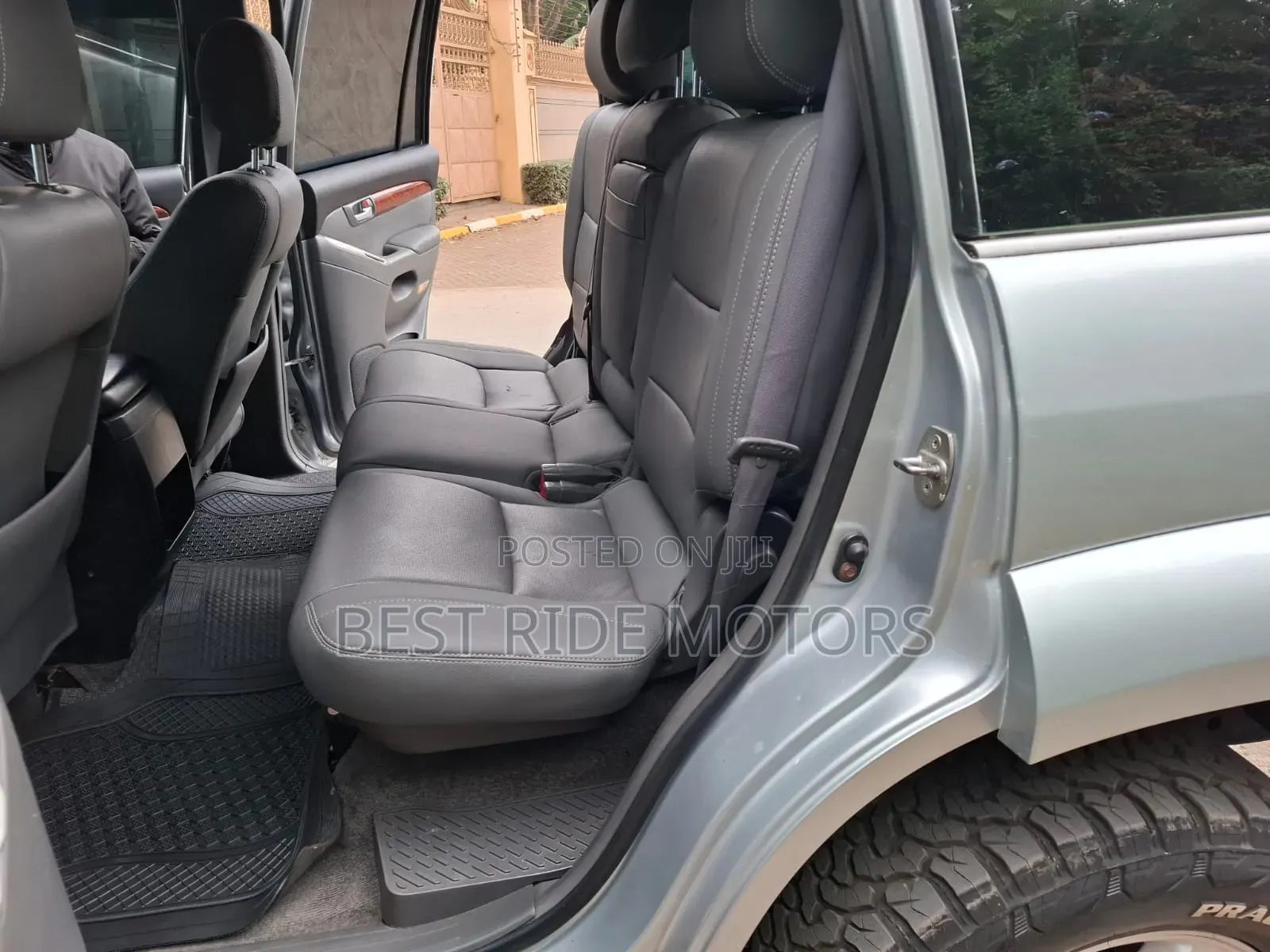 Toyota Land Cruiser Prado 3.0 D-4D 5dr 2006 Silver