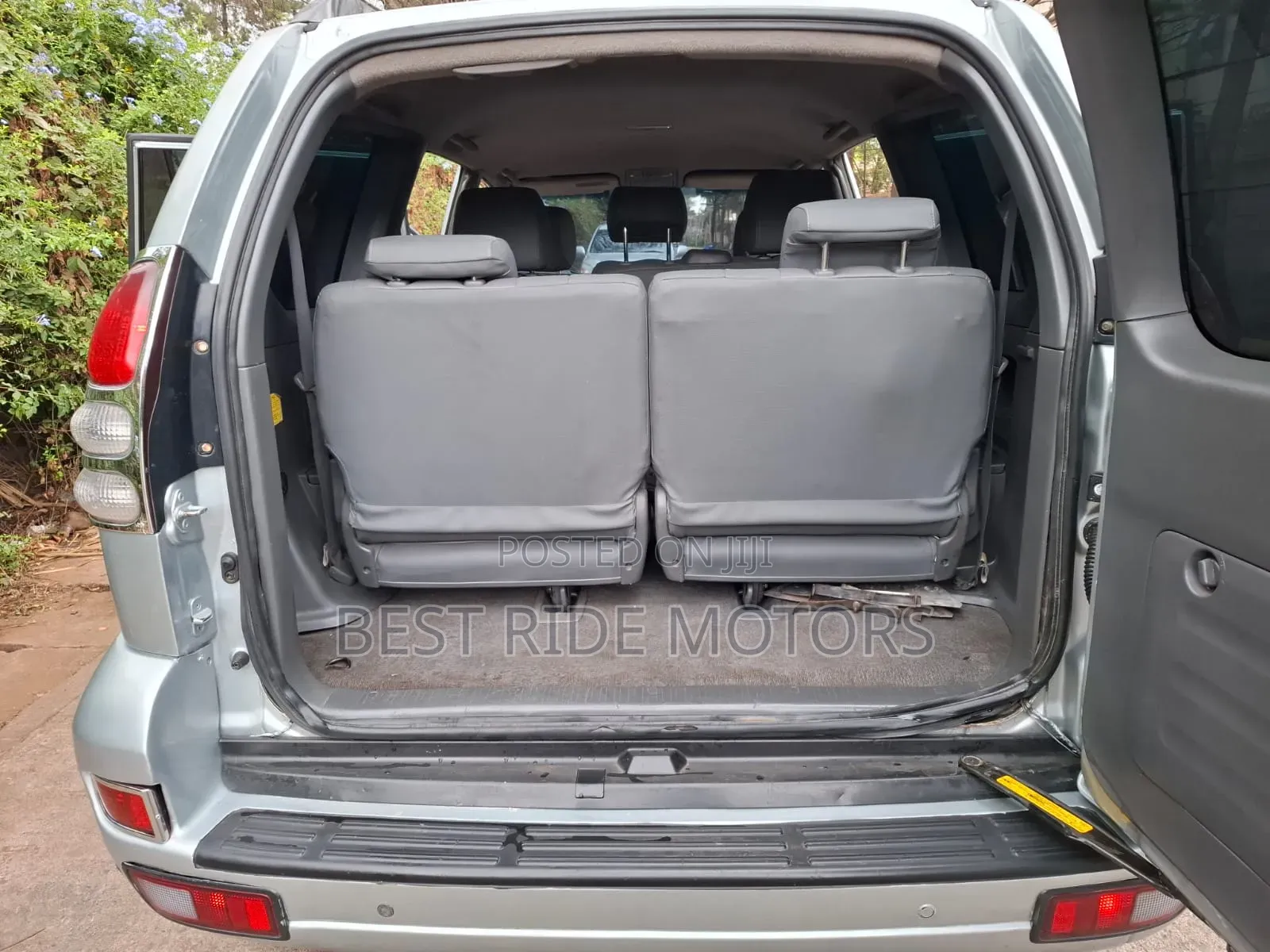 Toyota Land Cruiser Prado 3.0 D-4D 5dr 2006 Silver