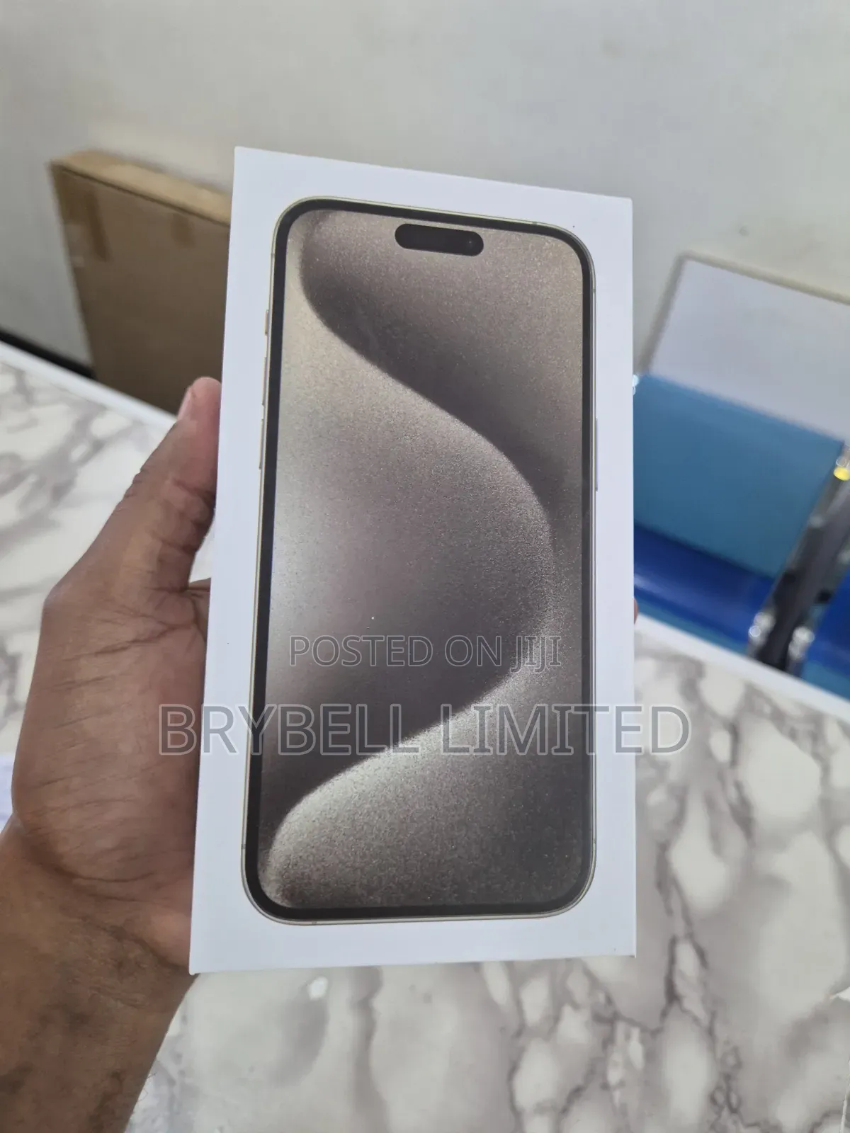 New Apple iPhone 15 Pro Max 256 GB