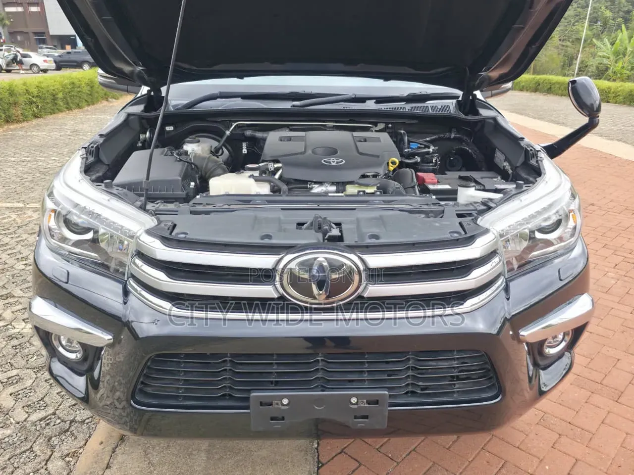 Toyota Hilux 2019 Black