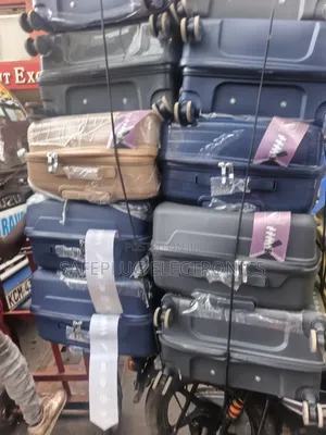 Size 1 4 in 1 Suitcase Set With Telescopic Handles