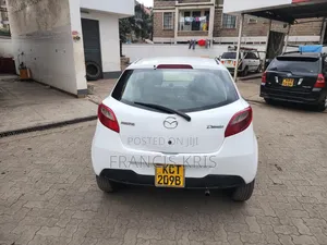 Mazda Demio 2011 Off white