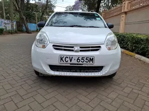 Toyota Passo 1.0 FWD 2012 White