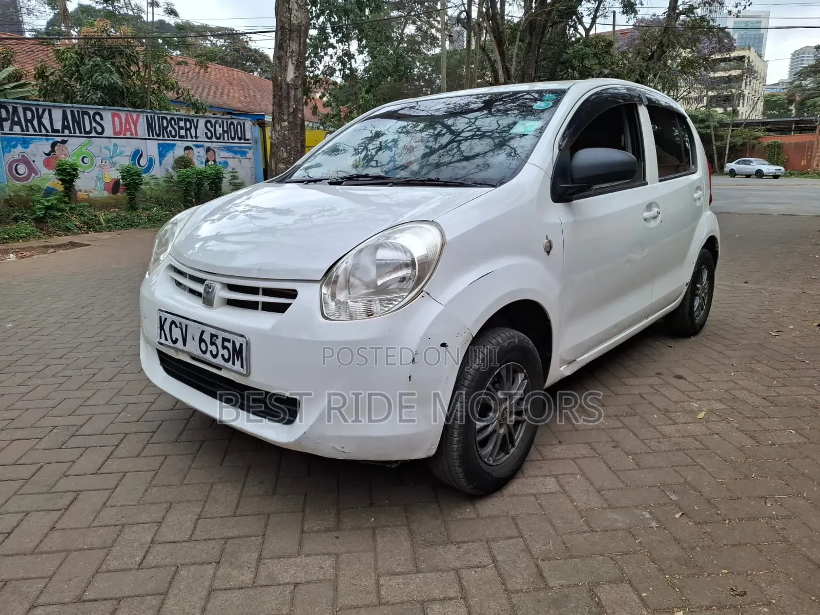 Toyota Passo 1.0 FWD 2012 White