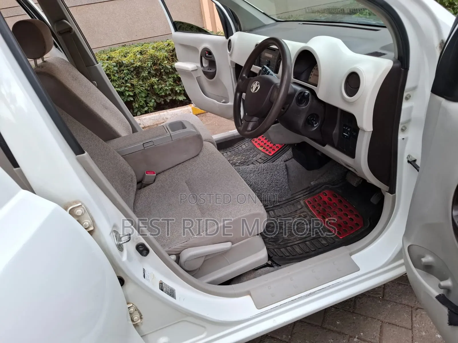 Toyota Passo 1.0 FWD 2012 White