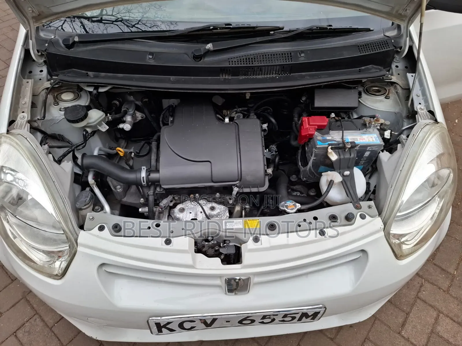 Toyota Passo 1.0 FWD 2012 White