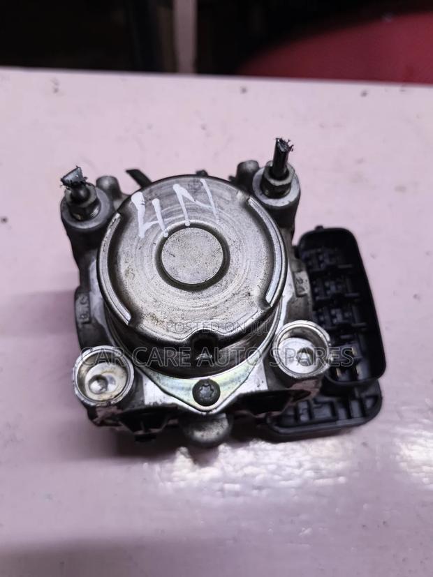 Abs Pump Toyota Voxy/ Noah - thumbnail 2