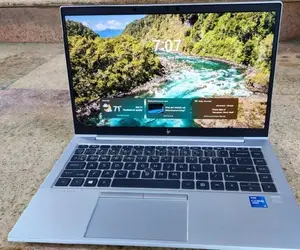 Laptop HP EliteBook 840 G5 8GB Intel Core i5 SSD 256GB