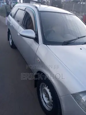 Nissan Wingroad 2002 Silver