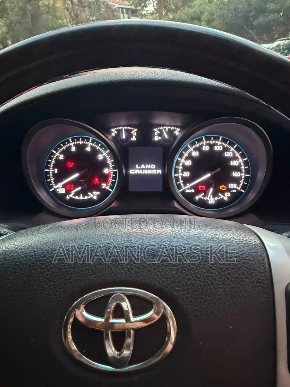 Toyota Land Cruiser 2013 Red