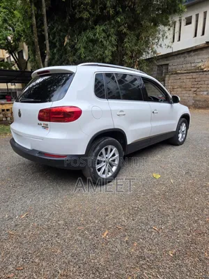 Volkswagen Tiguan 2.0 S 4Motion 2012 White
