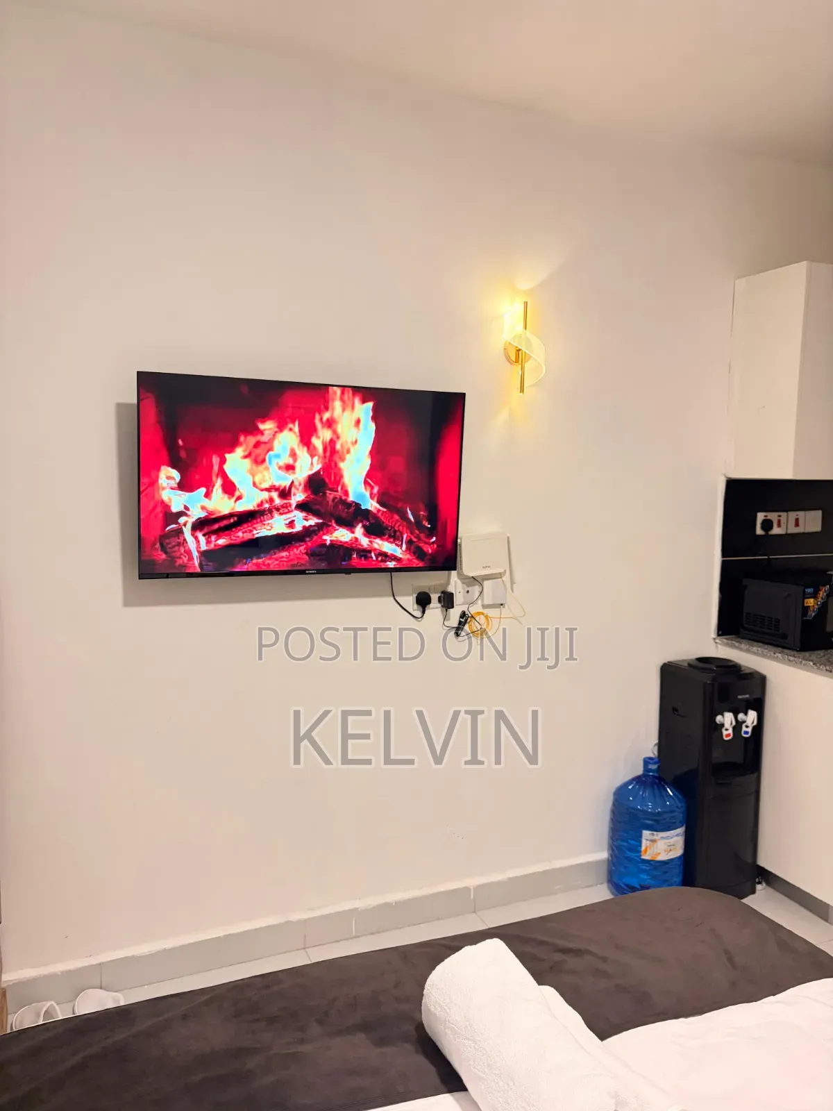 Furnished 1bdrm Bedsitter in Luxore Apartments, Gateway Mall Area