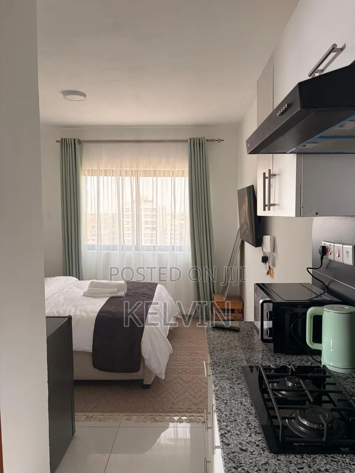 Furnished 1bdrm Bedsitter in Luxore Apartments, Gateway Mall Area