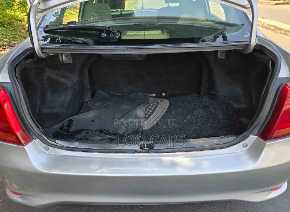 Toyota Axio 2014 Silver