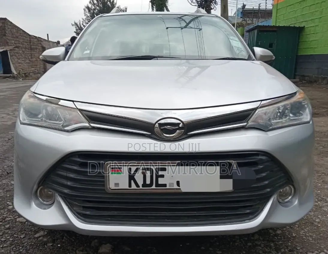 Toyota Corolla Fielder 2015 Gray