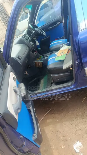 Toyota RAV4 Automatic 2000 Blue